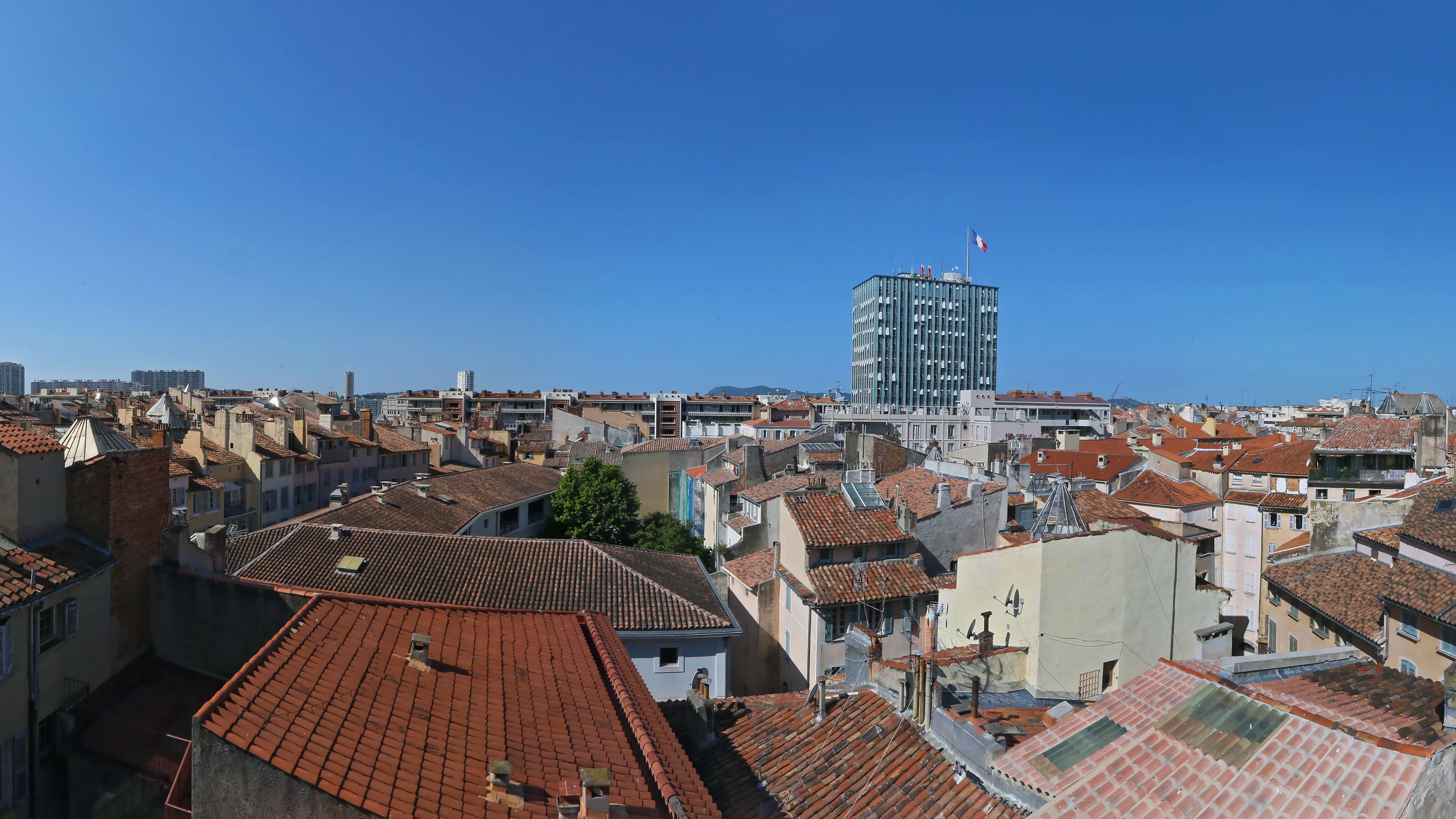 Vue générale de Toulon depuis les toits