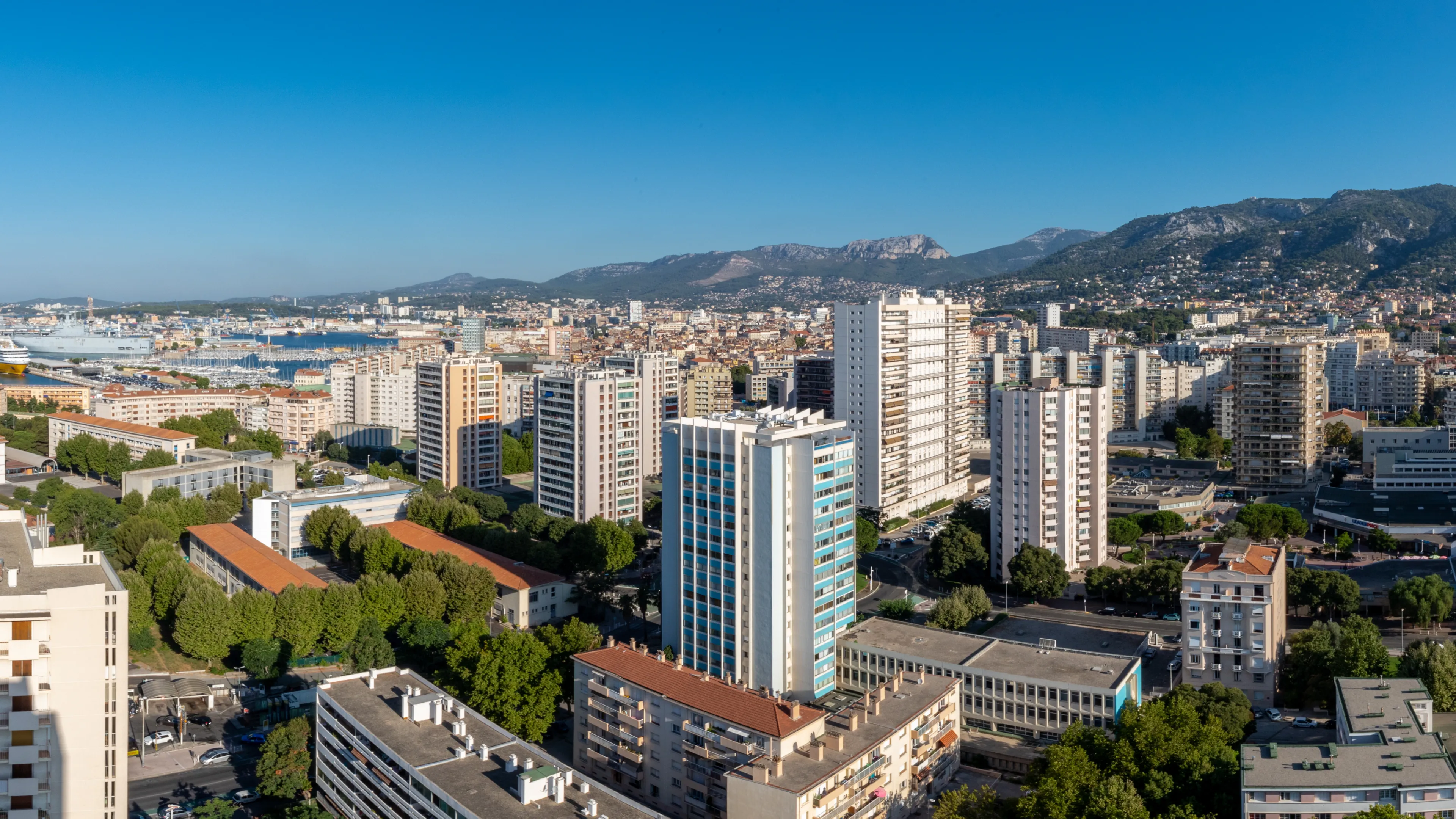 Vue générale de Toulon