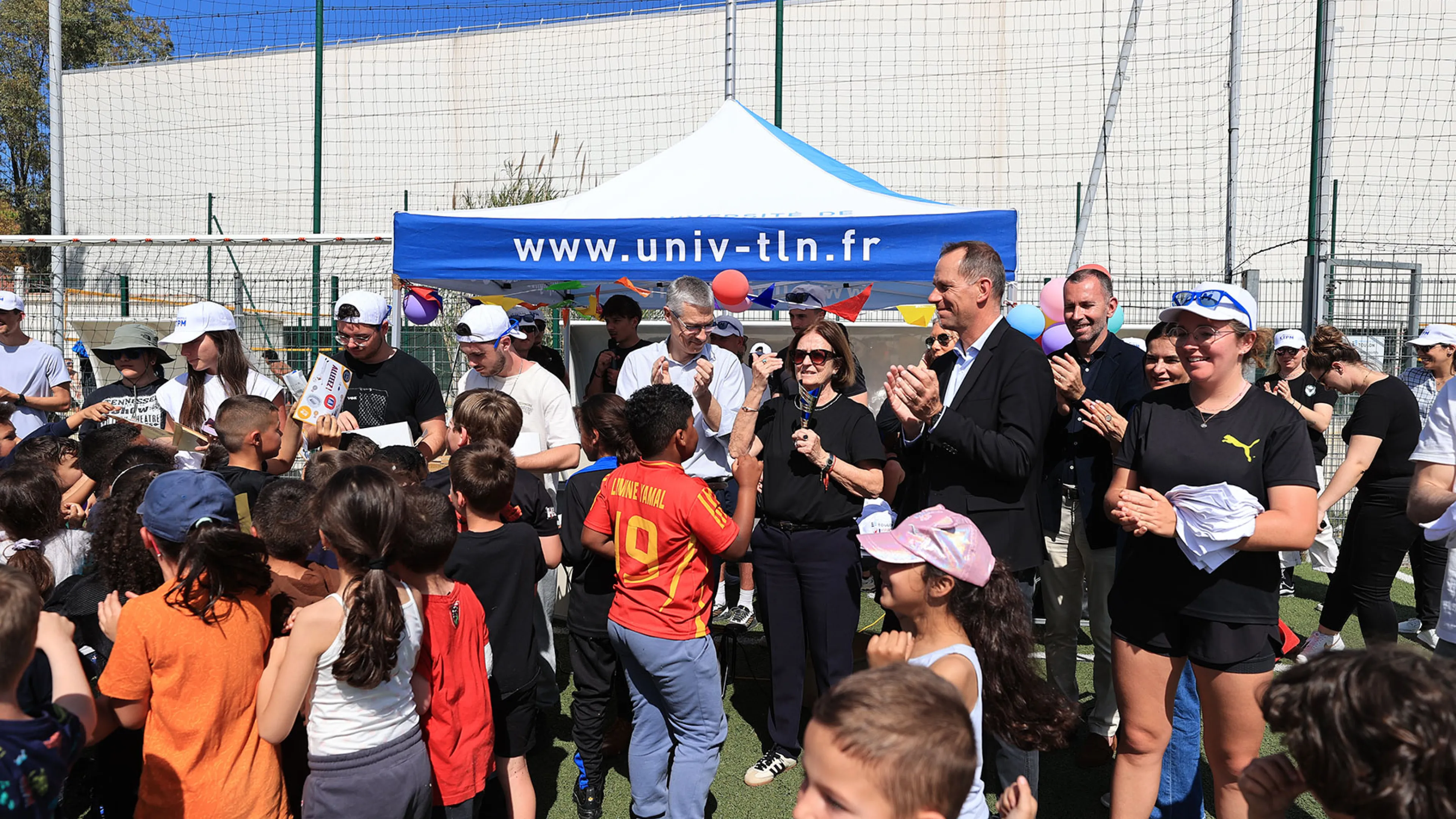 Un tournoi sportif pour marquer la fin de tournée du « bus objectif santé »