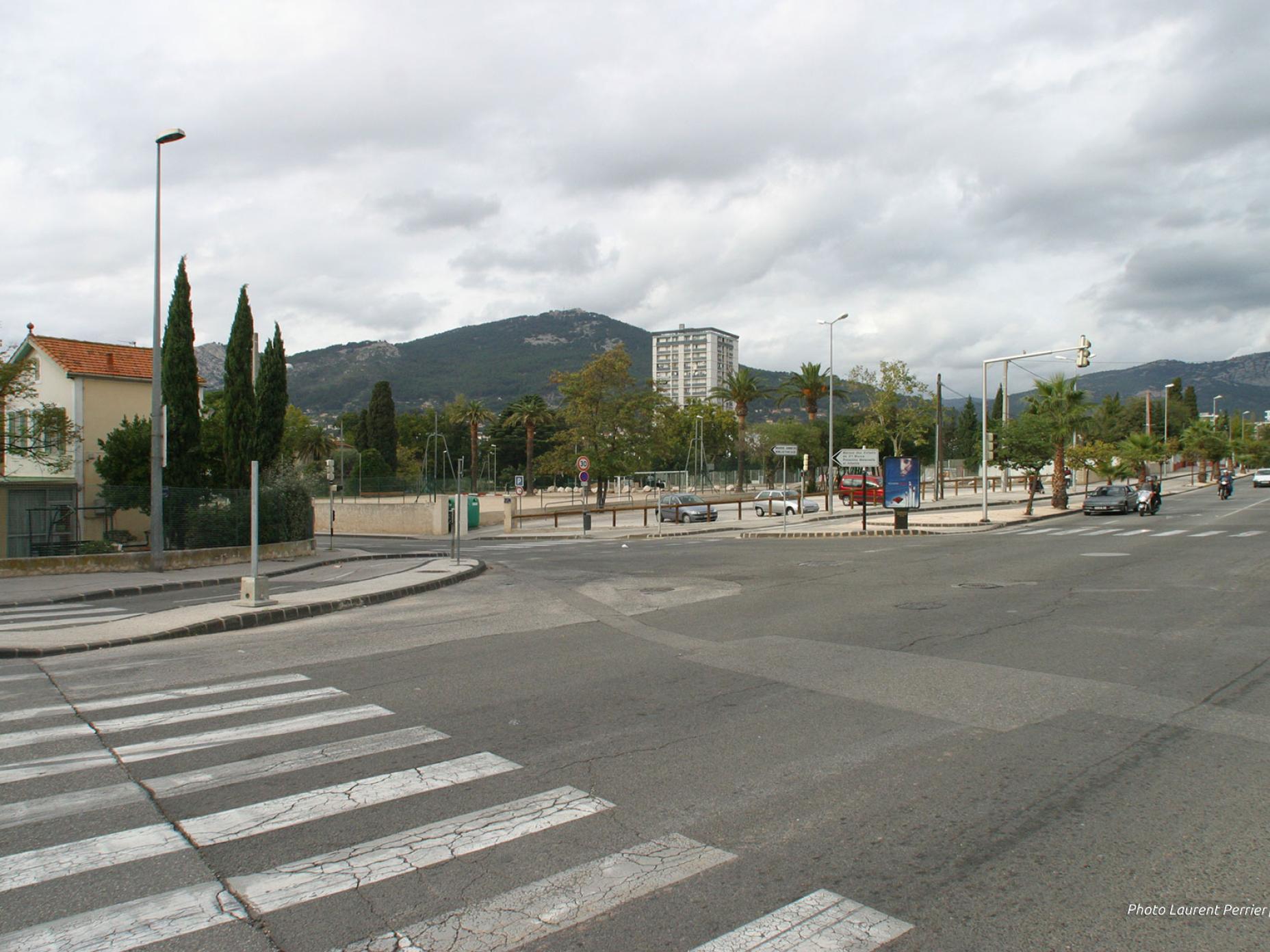 La maison des services publics (AV)