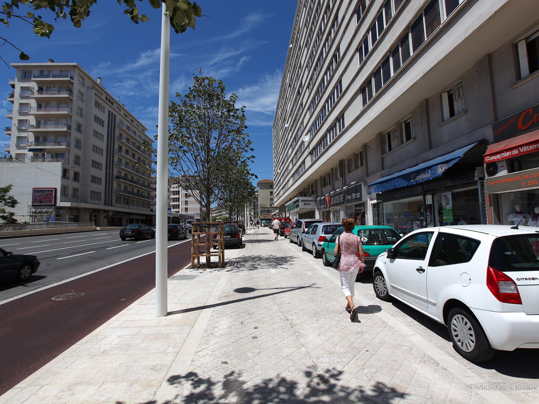 Boulevard Clémenceau (AP)