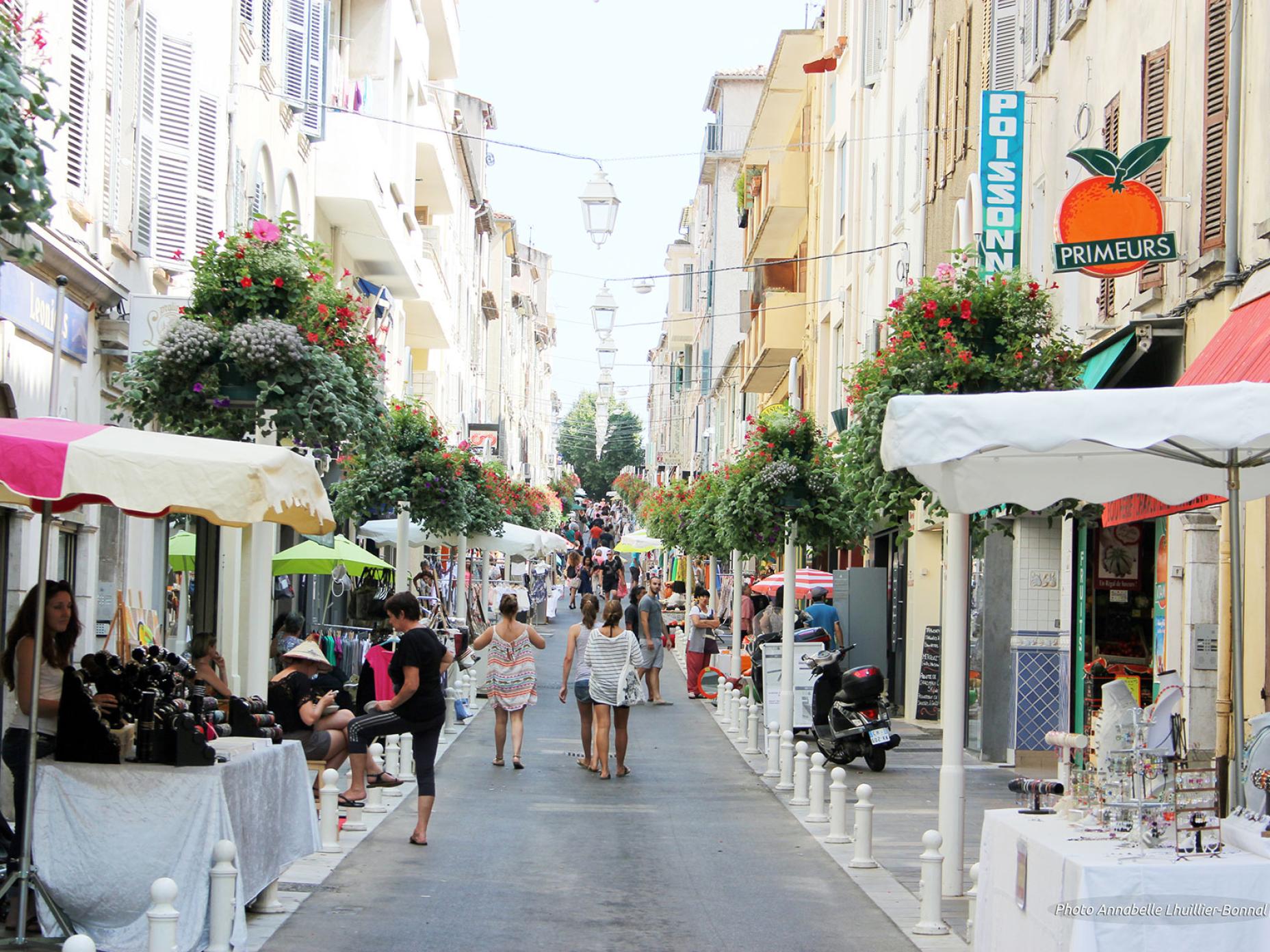 Rue Lamalgue (AP)