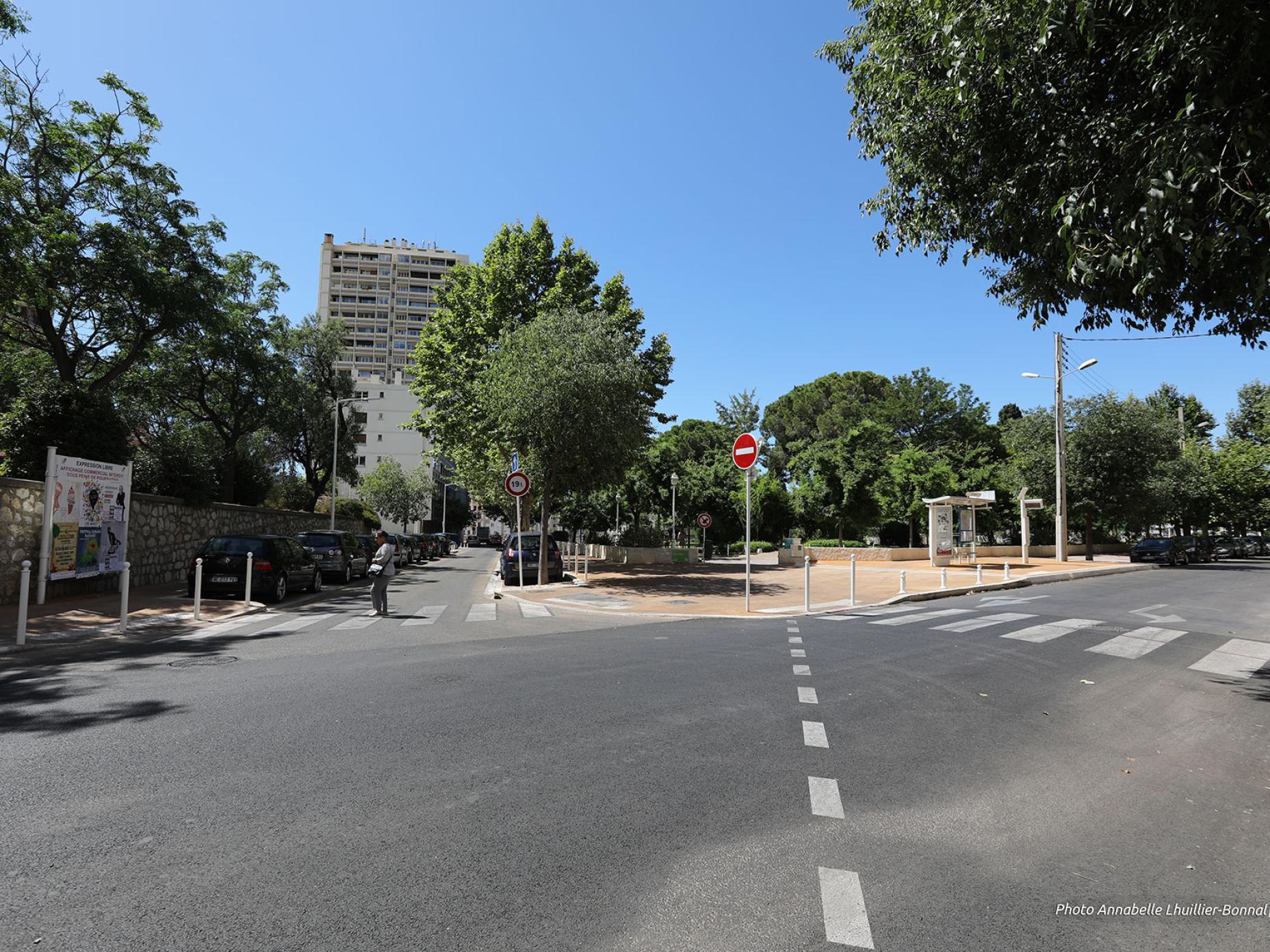 Boulevard de Charles Barnier (AP)