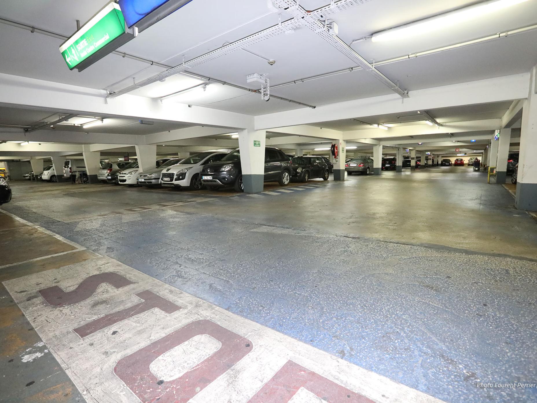 Parking Mayol (AV)