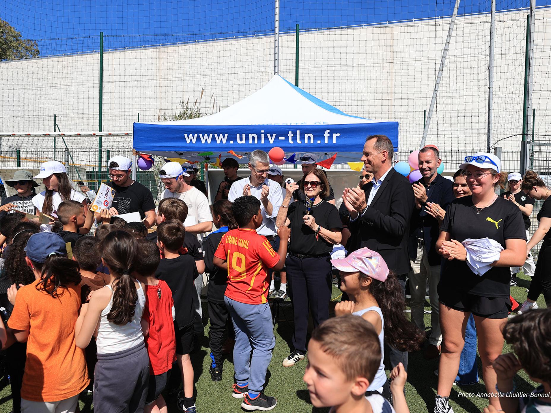 Un tournoi sportif pour marquer la fin de tournée du « bus objectif santé »