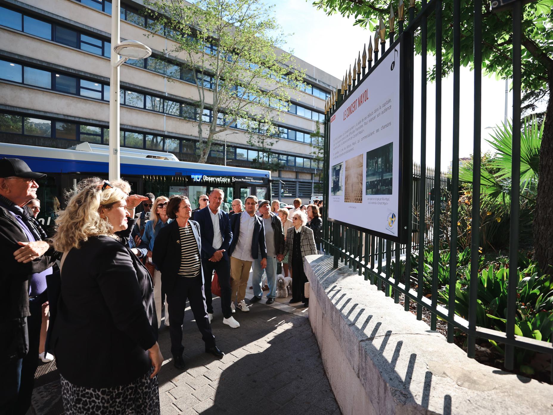 Inauguration de l'exposition Félix Mayol