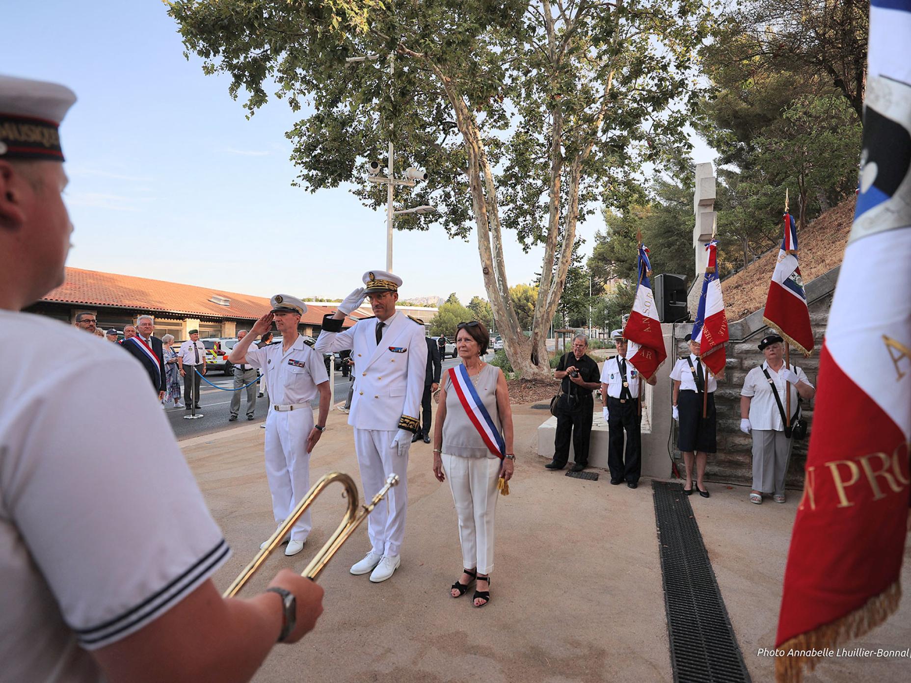 Hommage aux victimes des crimes racistes et antisémites de l'État français et
aux "Justes" de France