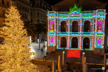 Spectacle son et lumière sur la façade de l'opéra